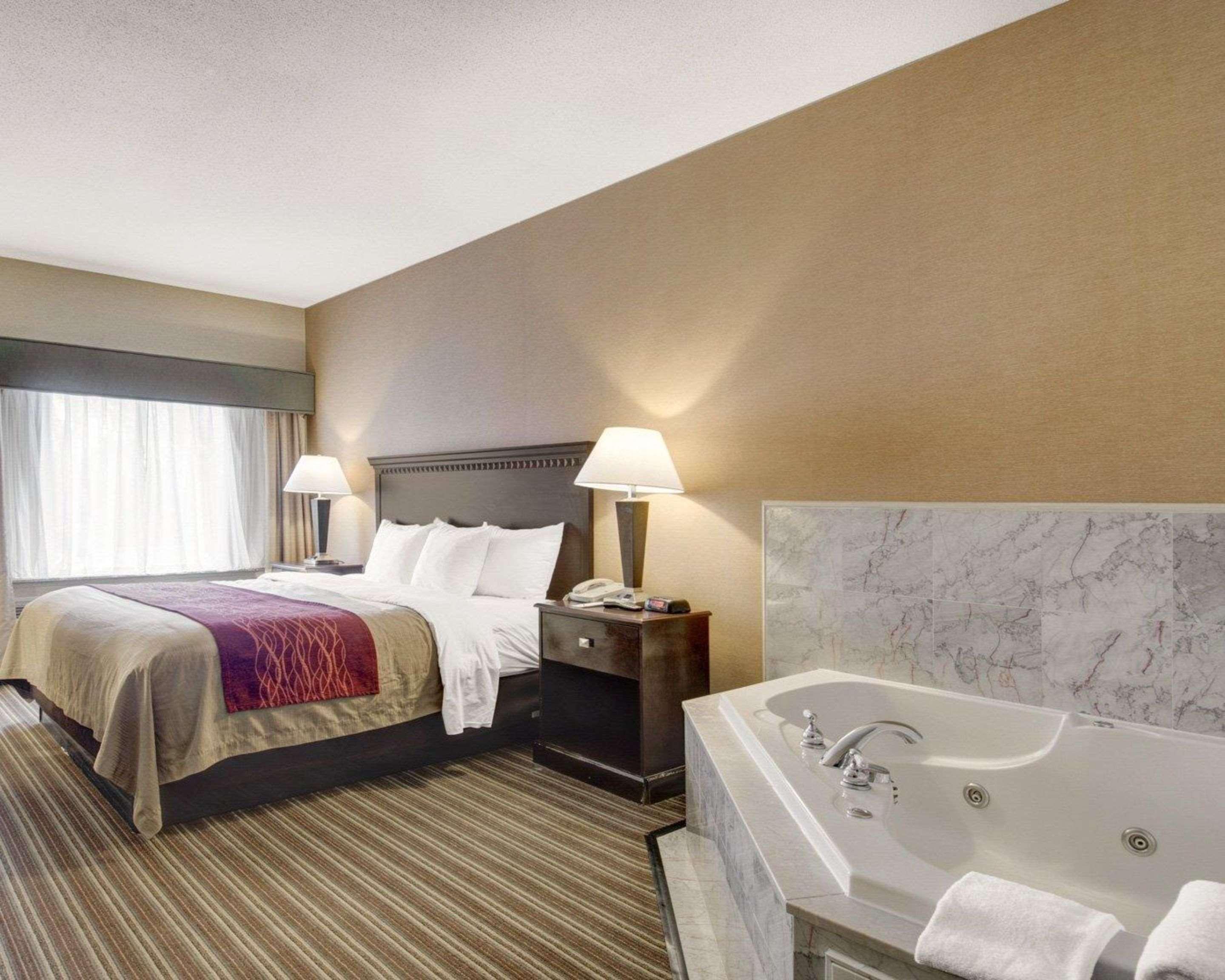 Spark By Hilton Woburn Boston Exterior foto