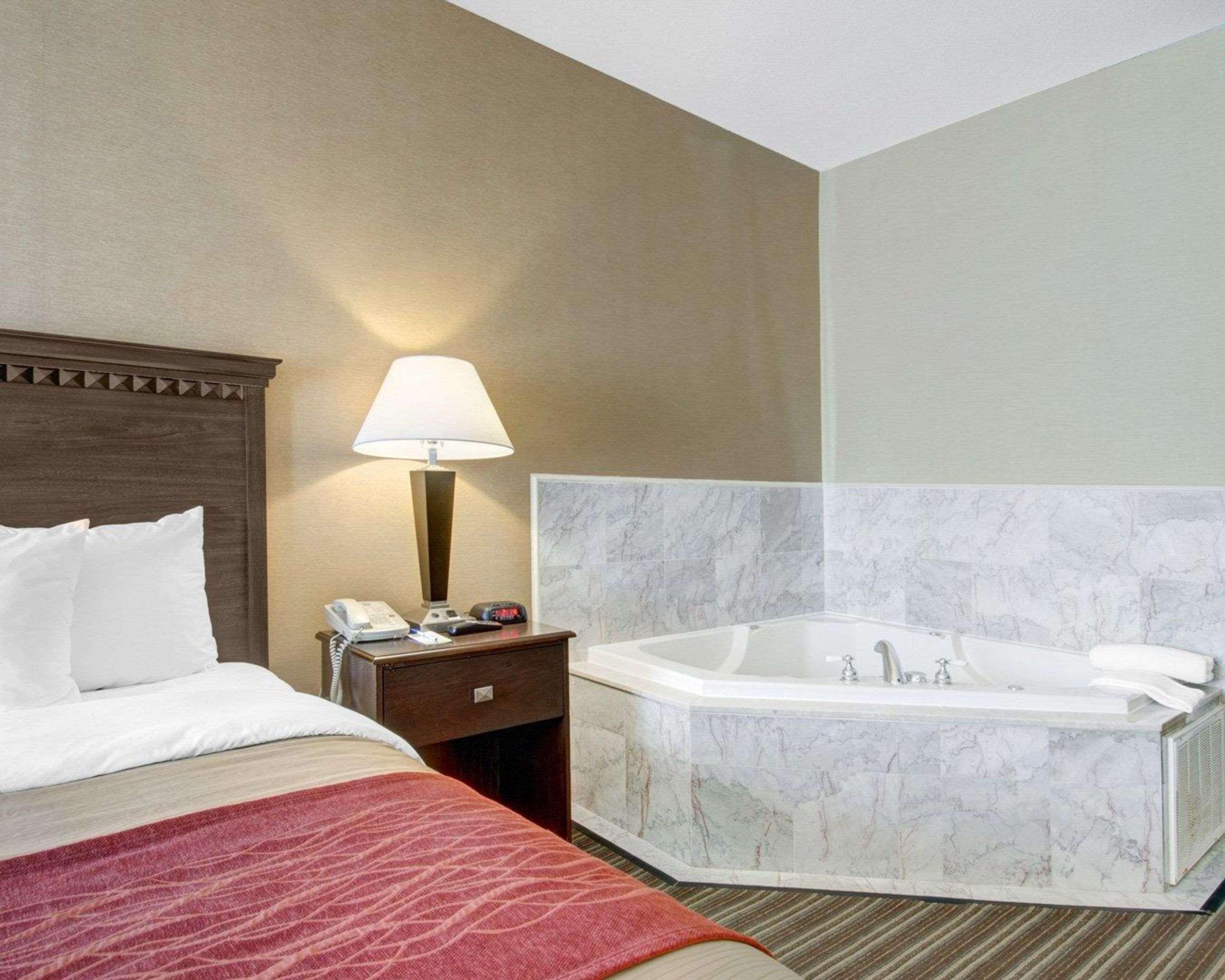Spark By Hilton Woburn Boston Exterior foto