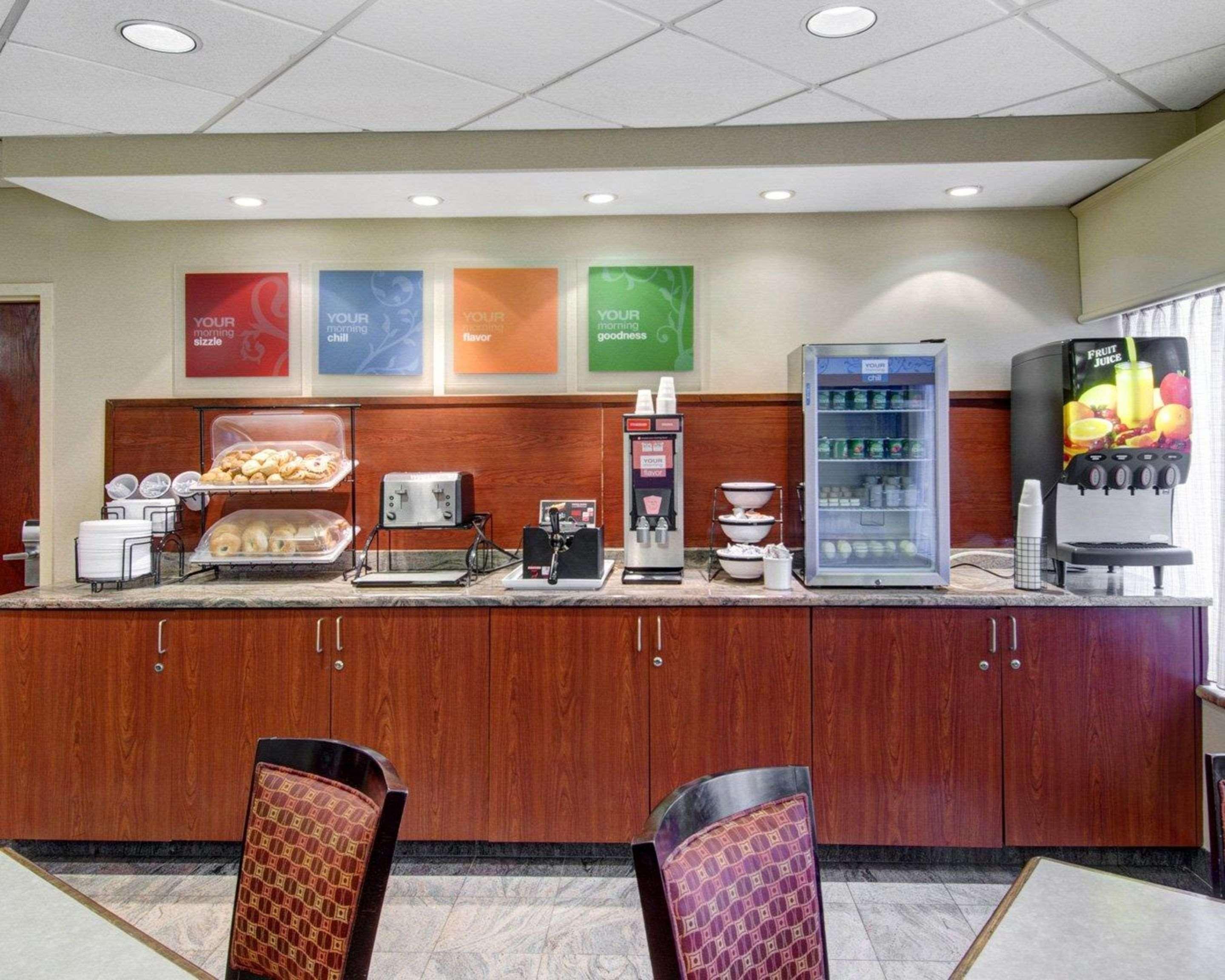 Spark By Hilton Woburn Boston Exterior foto